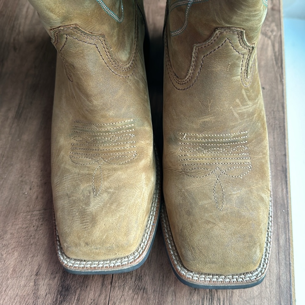 Ariat Brown Western Boots - Picture 2 of 5